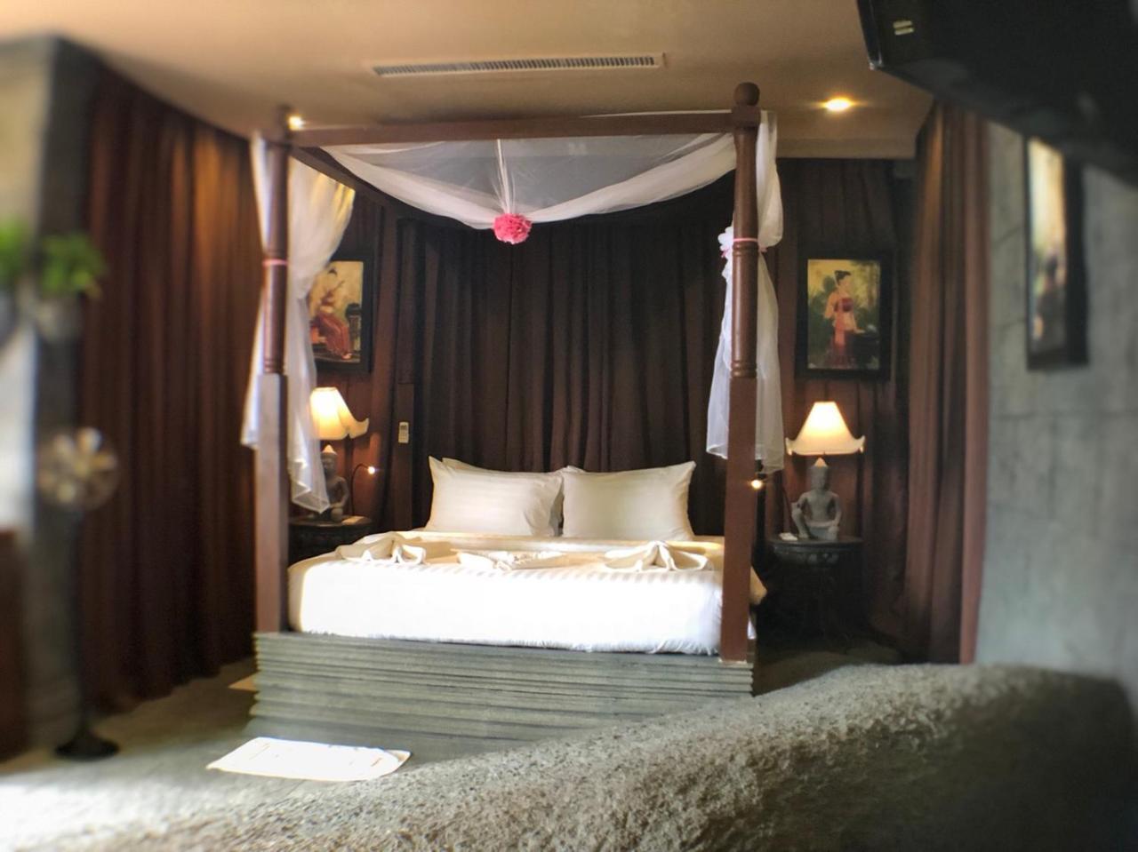Le Palais Hotel Hatrin Kültér fotó