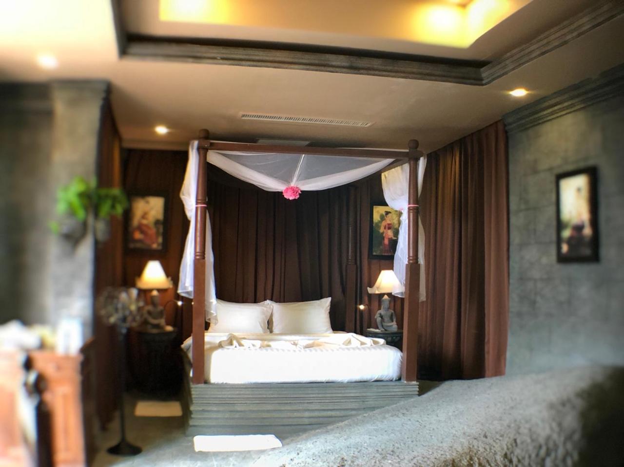 Le Palais Hotel Hatrin Kültér fotó