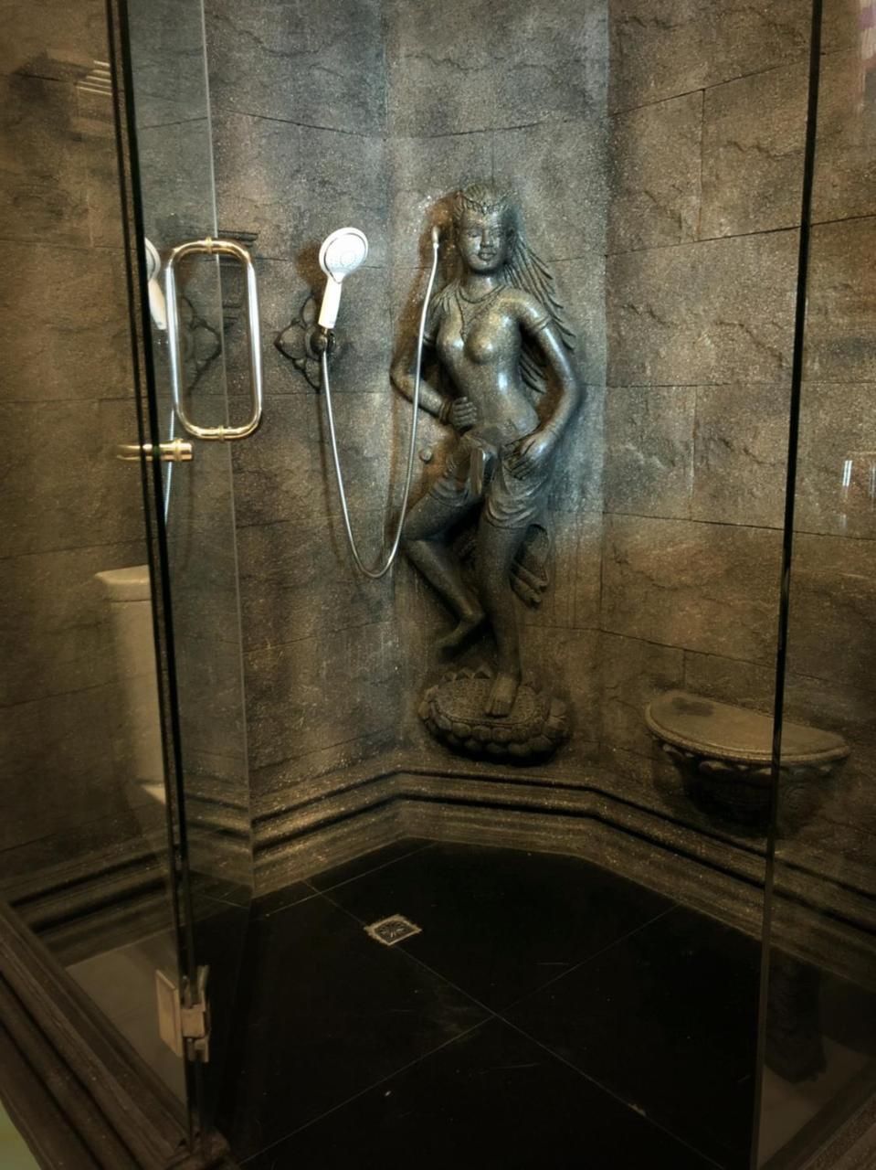 Le Palais Hotel Hatrin Kültér fotó