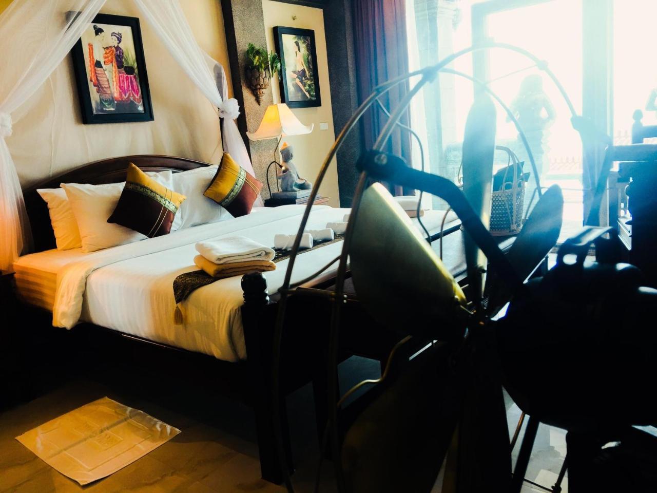 Le Palais Hotel Hatrin Kültér fotó